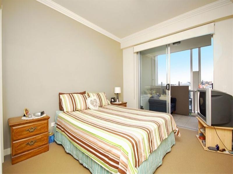 1704/141 Campbell Street, Bowen Hills QLD 4006