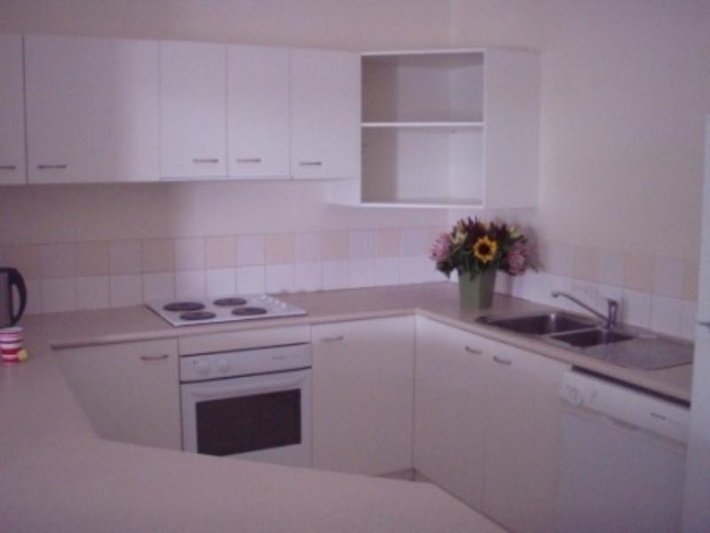 Level 8 264 Kent Street, Newstead QLD 4006