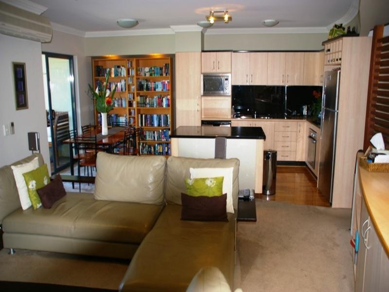 8/31 Helen Street, Newstead QLD 4006