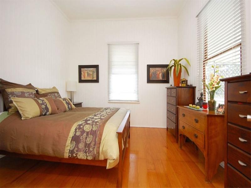 37 Mclennan Street, Albion QLD 4010