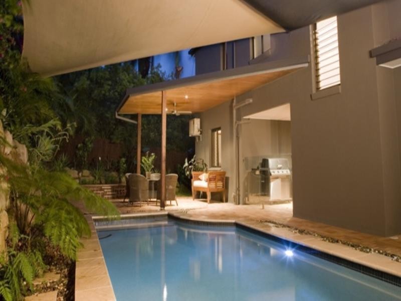 25 Manchester Terrace, Taringa QLD 4068