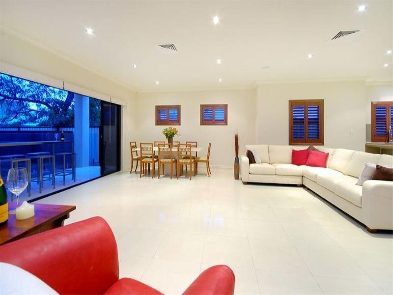 99 Woodville Street, Hendra QLD 4011