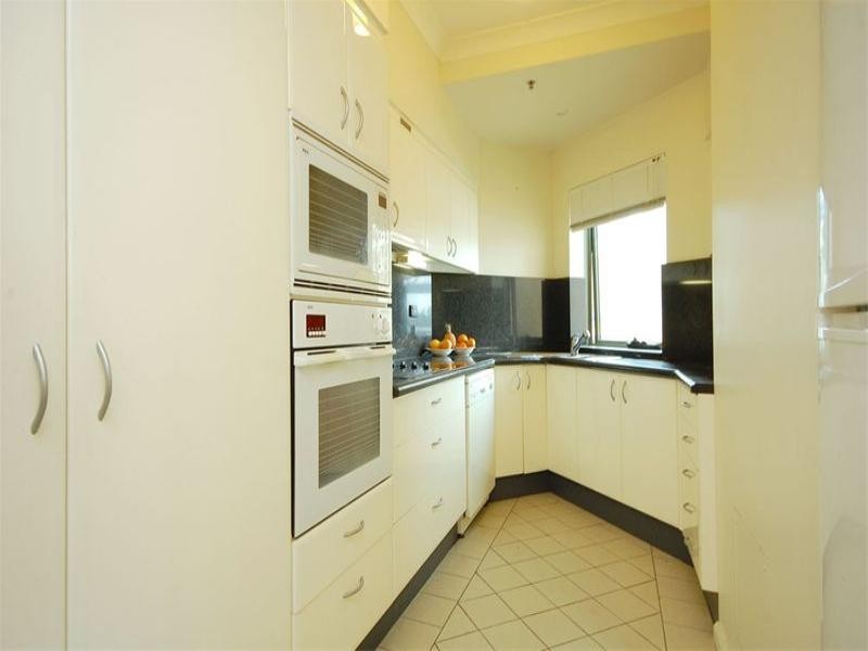 6/35 Howard Street, Brisbane QLD 4000