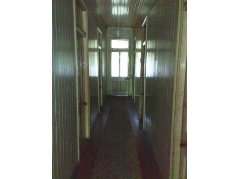 52 Kennigo Street, Spring Hill QLD 4000