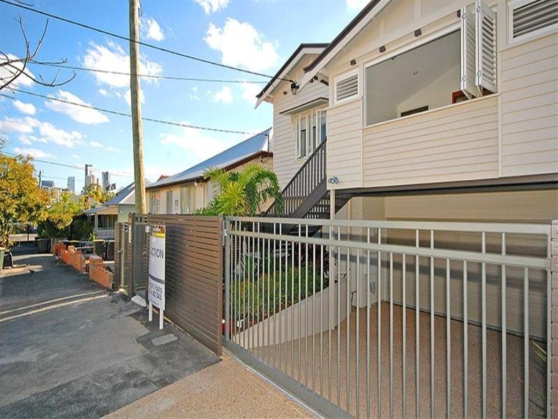 216 Arthur Street, Newstead QLD 4006