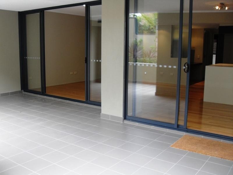 12/7 Helen Street, Newstead QLD 4006