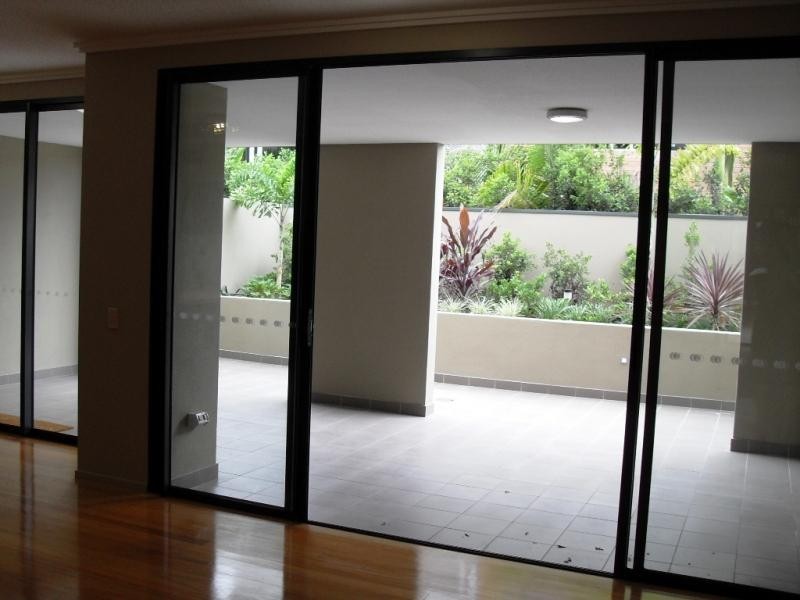 12/7 Helen Street, Newstead QLD 4006