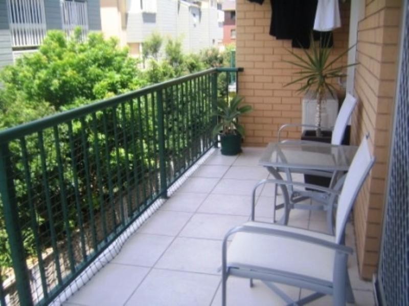 8/921 Brunswick Street, New Farm QLD 4005