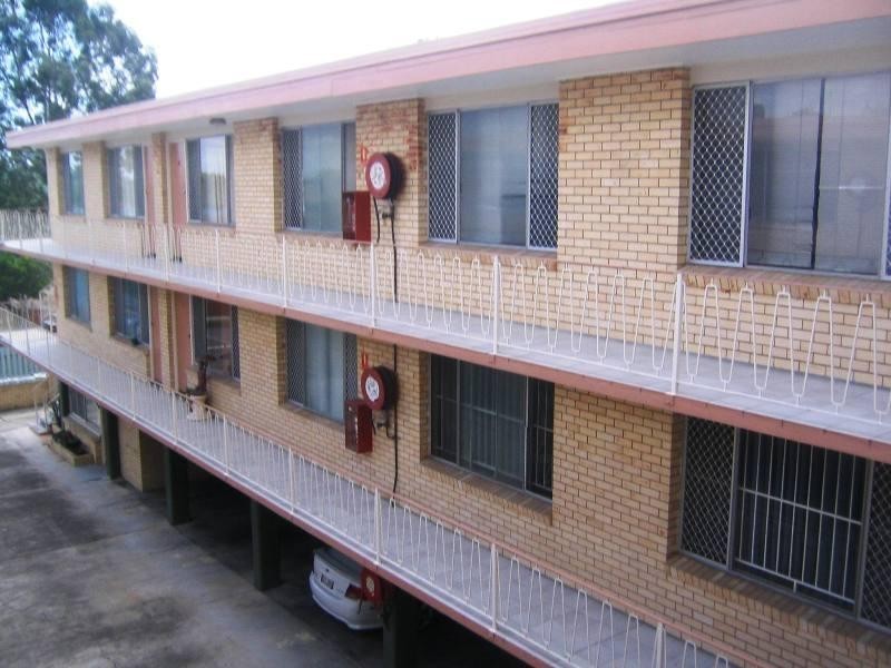 12/3 Heath Street, East Brisbane QLD 4169