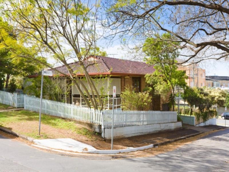 53 Chermside Street, Newstead QLD 4006