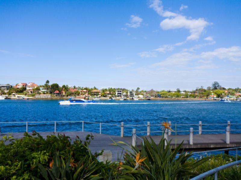 53 Chermside Street, Newstead QLD 4006