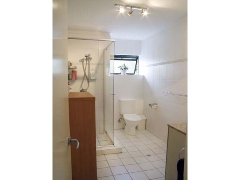 1/56 Clarendon Street, East Brisbane QLD 4169