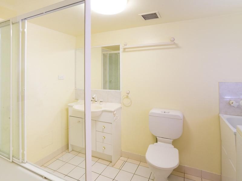 17/159 Merthyr Road, New Farm QLD 4005