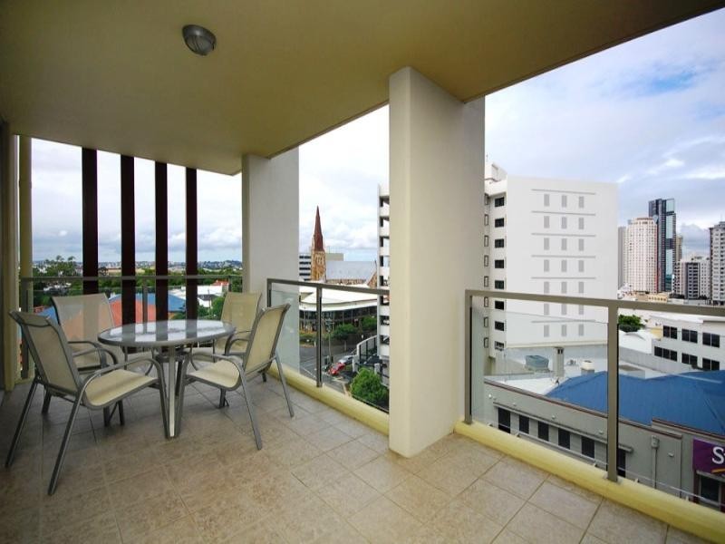 170 Leichhardt Street, Spring Hill QLD 4000