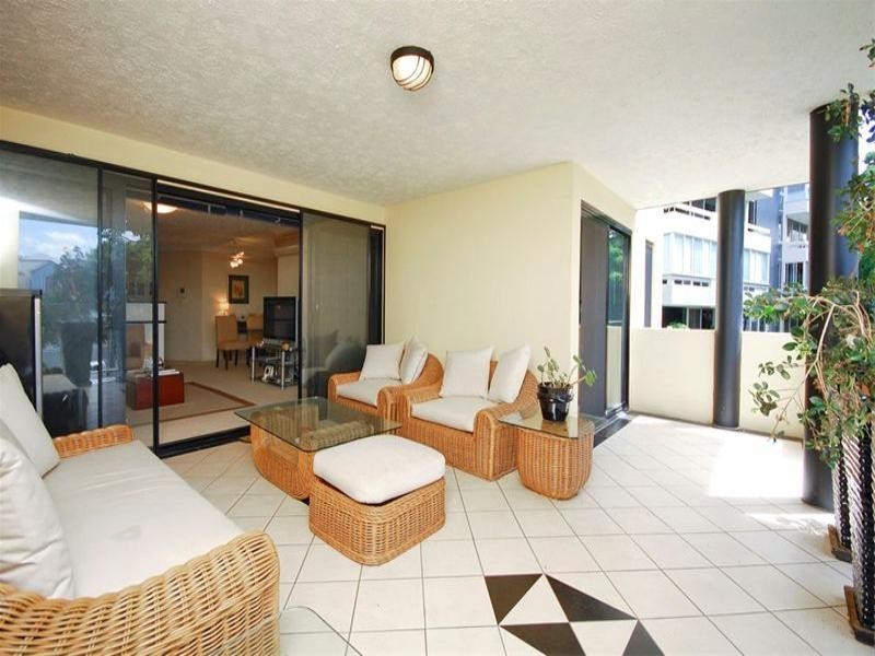 21/118 Oxlade Drive, New Farm QLD 4005