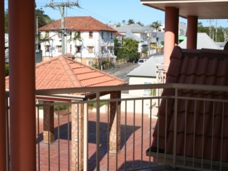 10/79 James Street, New Farm QLD 4005