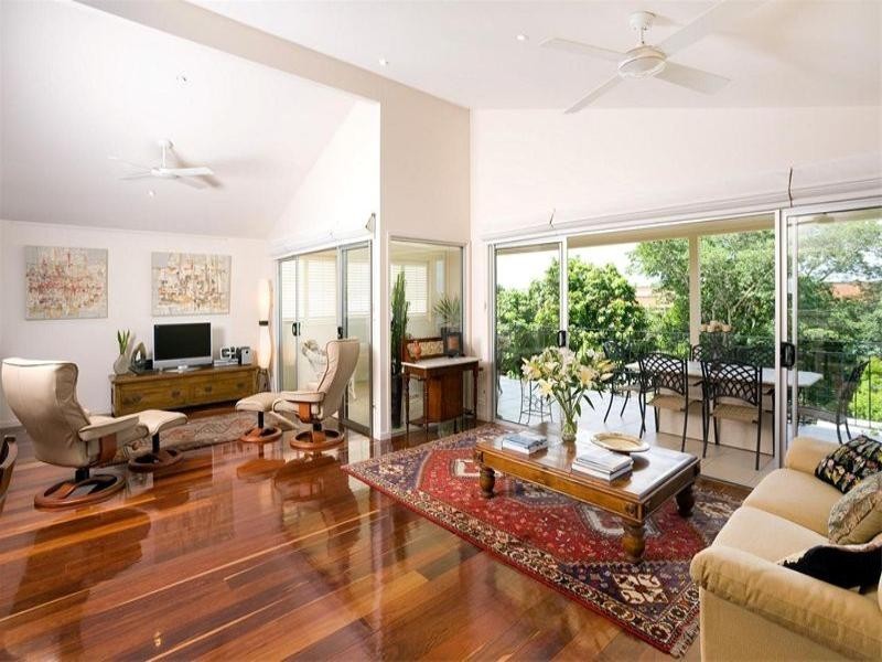 14 Walker Avenue, New Farm QLD 4005