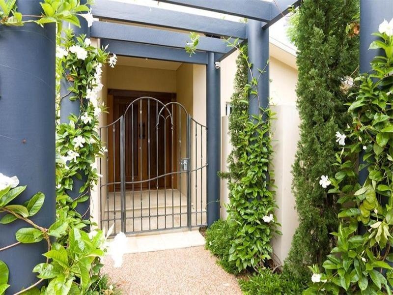 14 Walker Avenue, New Farm QLD 4005