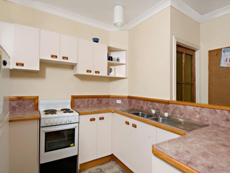 79 Kennigo Street, Spring Hill QLD 4000