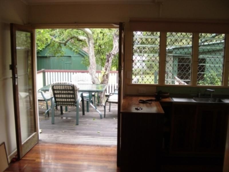 41 Abingdon Street, Woolloongabba QLD 4102