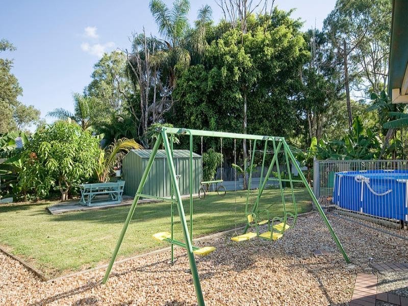 42 Moore Street, Loganlea QLD 4131