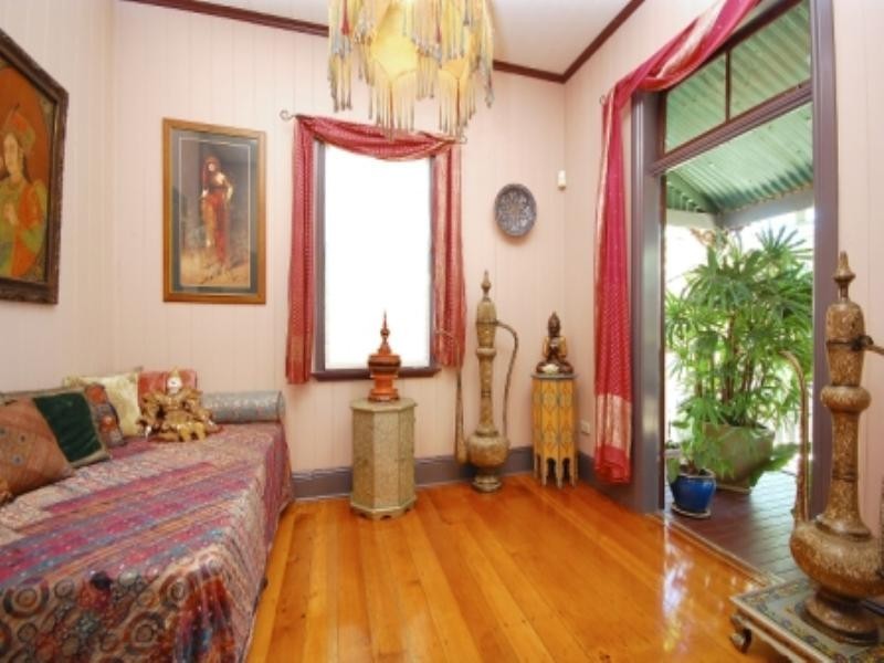 144 Dornoch Terrace, Highgate Hill QLD 4101