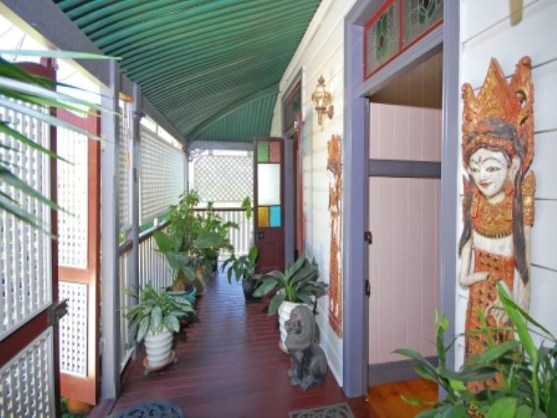 144 Dornoch Terrace, Highgate Hill QLD 4101