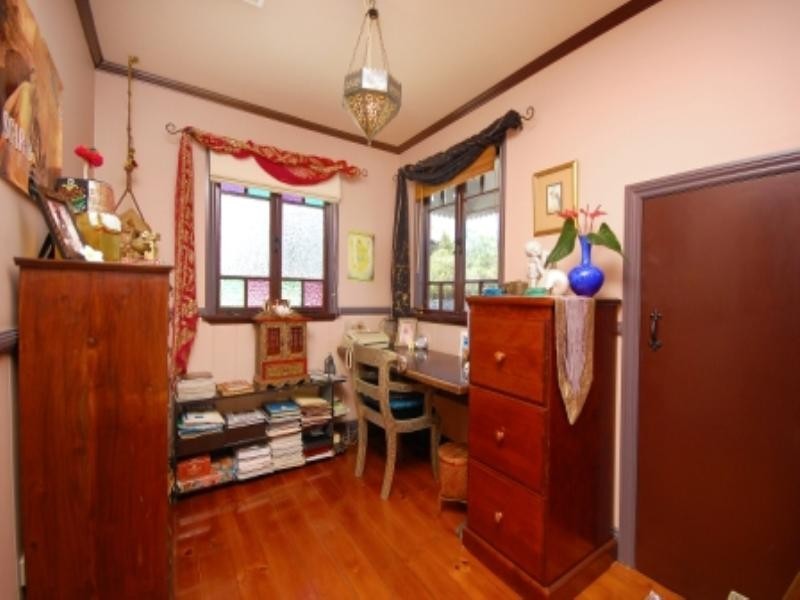 144 Dornoch Terrace, Highgate Hill QLD 4101