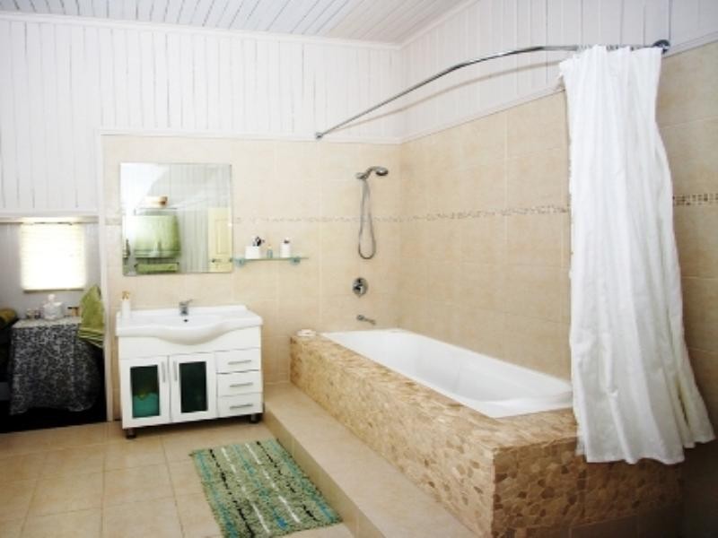 23 Hetherington Street, Herston QLD 4006