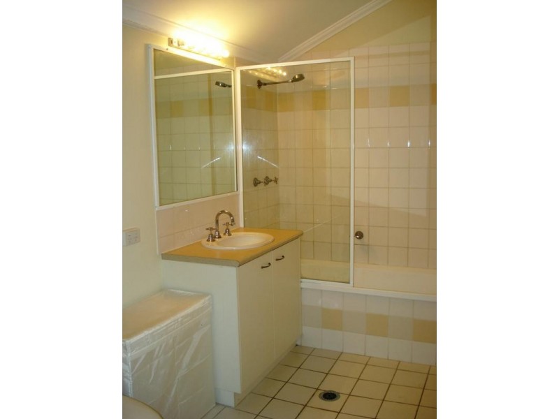 8/264 Kent Street,, Newstead QLD 4006