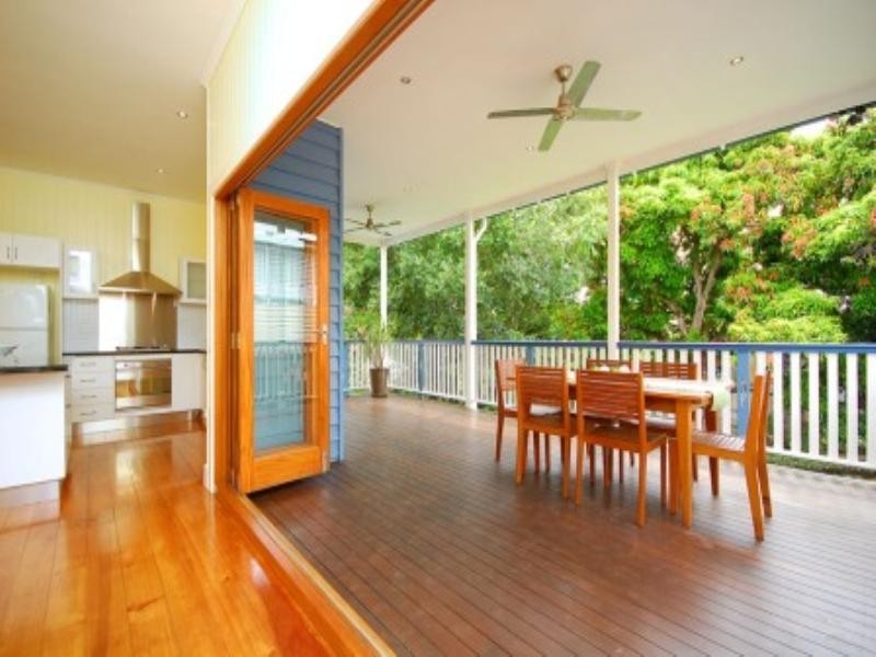 5 Meecham Street, Grange QLD 4051