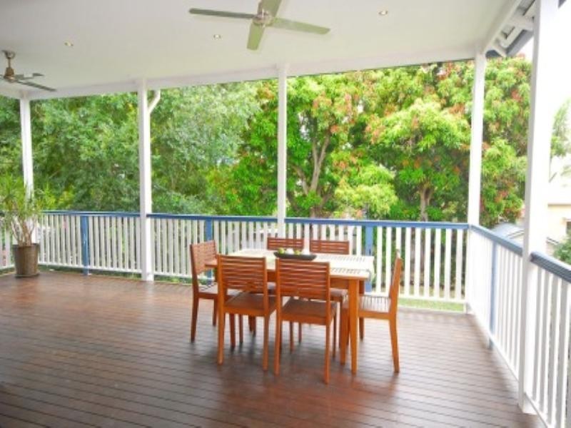 5 Meecham Street, Grange QLD 4051