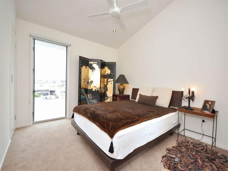 7/15 Halford Street, Newstead QLD 4006