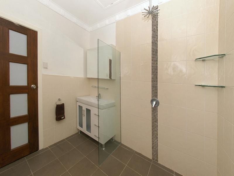 86 Anson, Moorooka QLD 4105
