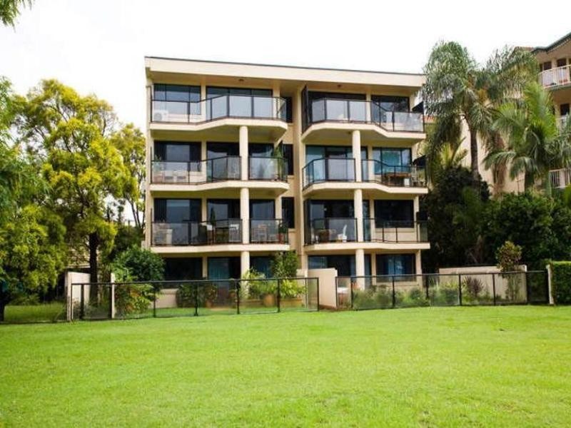 8/136 Oxlade Drive, New Farm QLD 4005