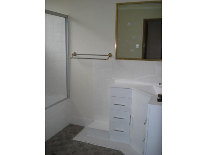 4/598 South Pine Road, Everton Park QLD 4053