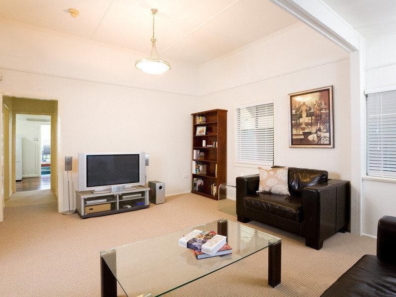 14 Lloyd Street, New Farm QLD 4005