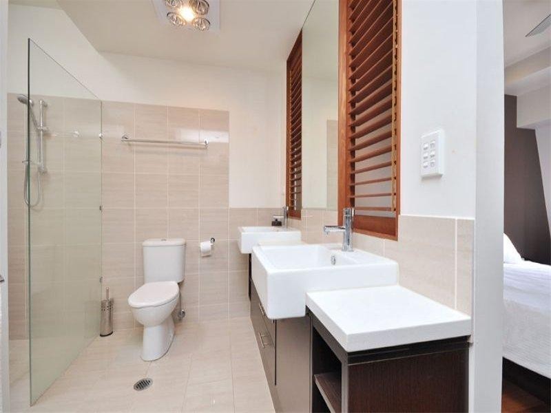 10/110 Commercial Road, Newstead QLD 4006