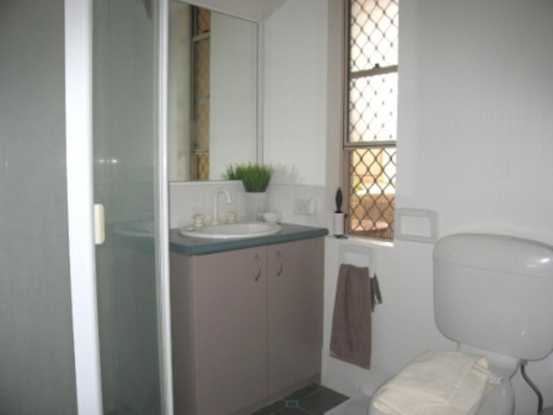 7/32 Newstead Terrace, Newstead QLD 4006