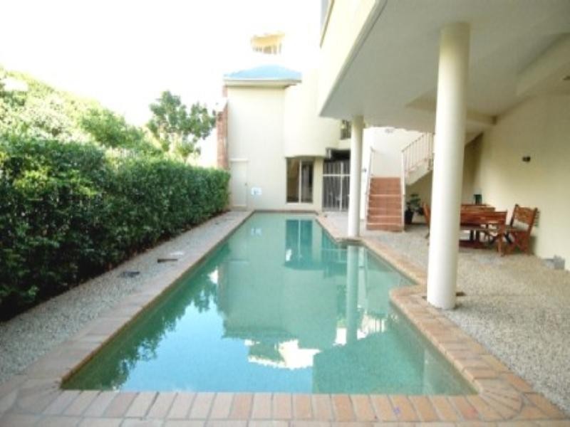 7/32 Newstead Terrace, Newstead QLD 4006