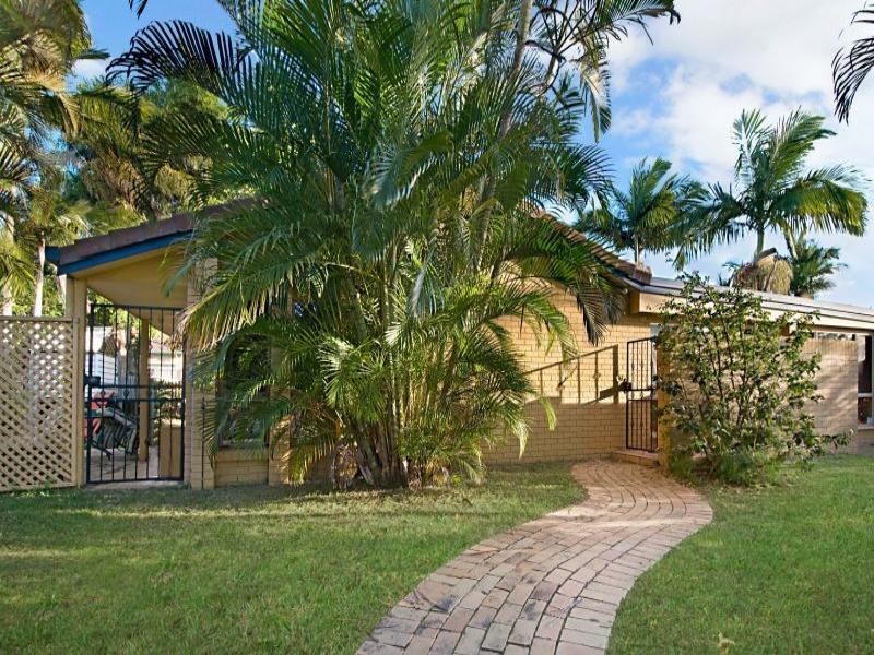 23 Glenside Street, Wavell Heights QLD 4012