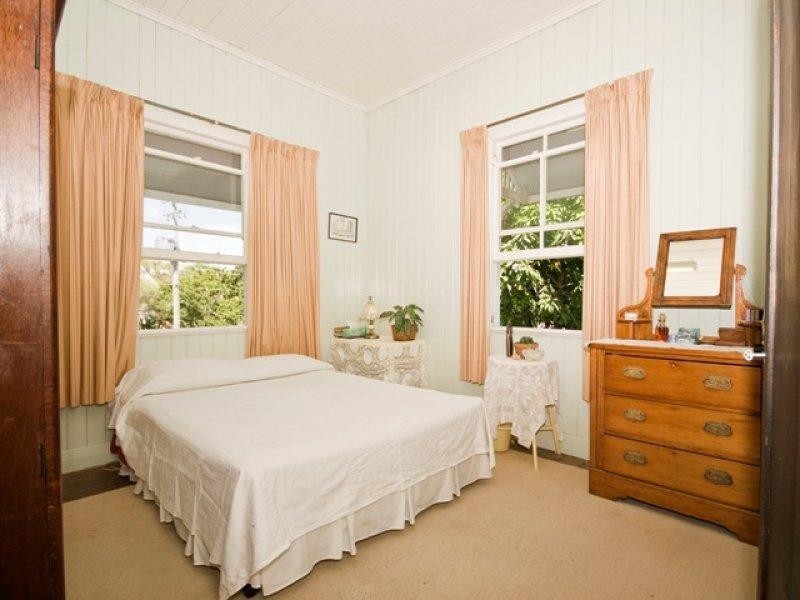 15 Love Street, Spring Hill QLD 4000