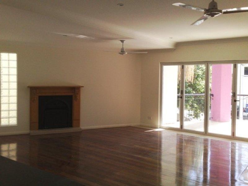 34 Hartley Street, Spring Hill QLD 4000