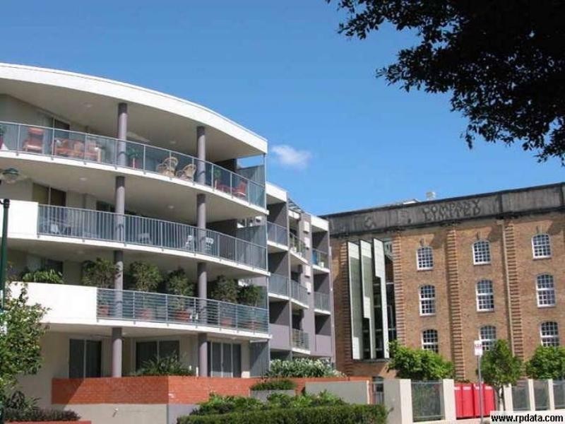 27/10 Vernon Terrace, Teneriffe QLD 4005