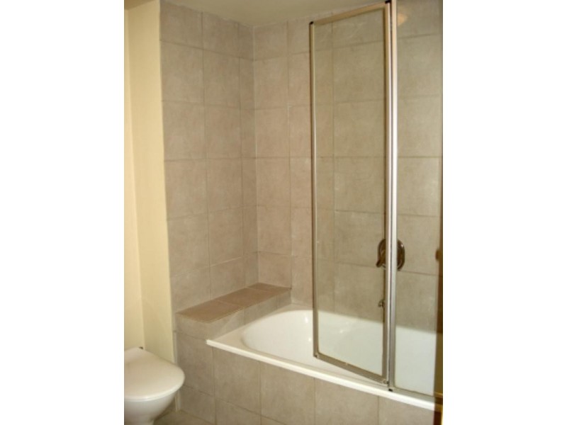 27/10 Vernon Terrace, Teneriffe QLD 4005