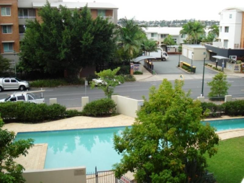 27/10 Vernon Terrace, Teneriffe QLD 4005