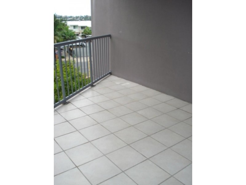 27/10 Vernon Terrace, Teneriffe QLD 4005