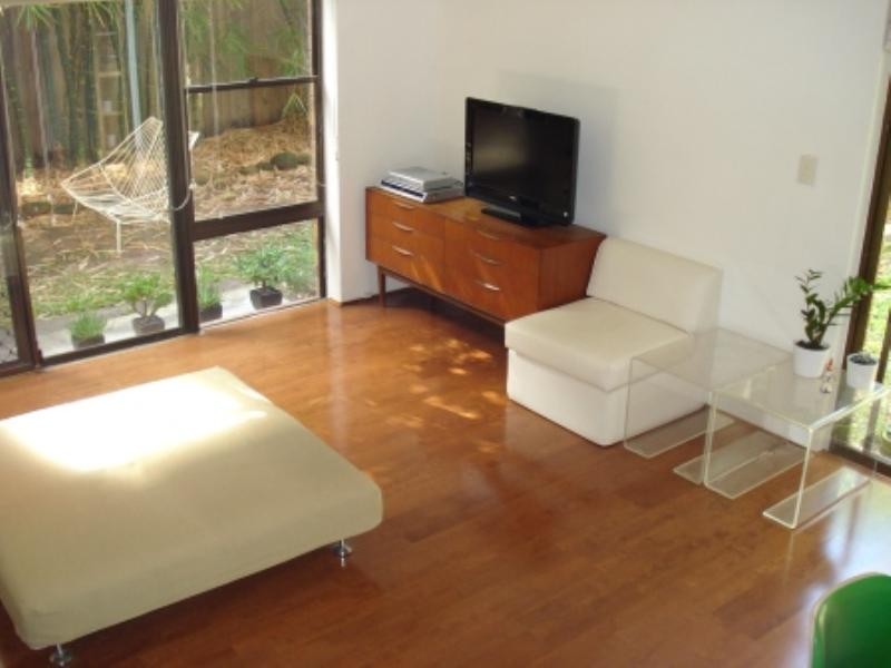 2/16 Holland, Toowong QLD 4066