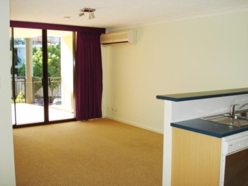 18/177 Merthyr Road, New Farm QLD 4005