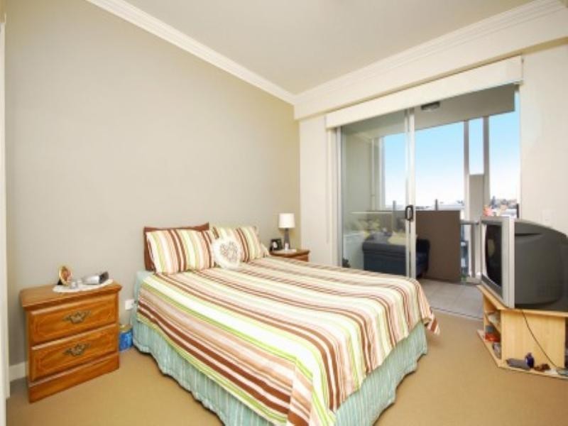 1704/141 Campbell Street, Bowen Hills QLD 4006